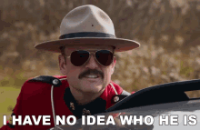 tenor (8).gif