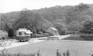 sheffield-millhouses-park-c1955_s108048.jpg