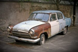 rusty_car.jpg