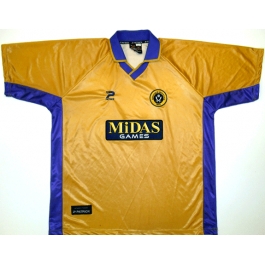 gold utd shirt.jpg