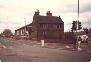 Presbytery school  Shoreha St 041983.jpg