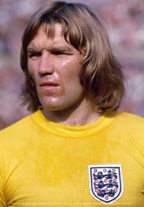 Tony Currie 1973.jpg