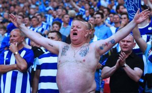 sheffield-wednesday-fan-bare-chest-newcastle-united-650x400-1.jpg