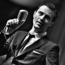 220px-Darius_Campbell.jpeg 220px-Darius_Campbell.jpeg