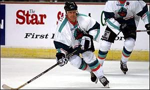_1036715_icehock300.jpg