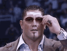 B301EA17-BD31-44F0-B342-459B31B6A46A.gif