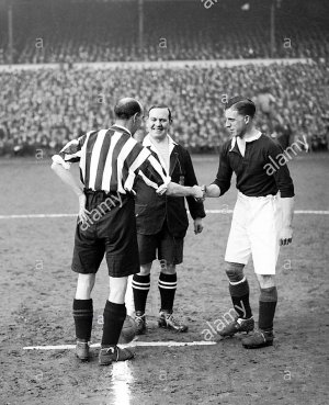 1928 FAC 6thR W 3-0 (2).jpg
