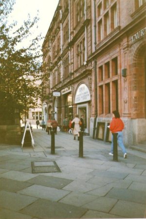 St Paul's Parade A Oct 1988.jpg