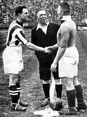 1931 FACF WBA2 V Birm City1 (2).jpg