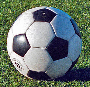 Football_Pallo_valmiina-cropped.jpg