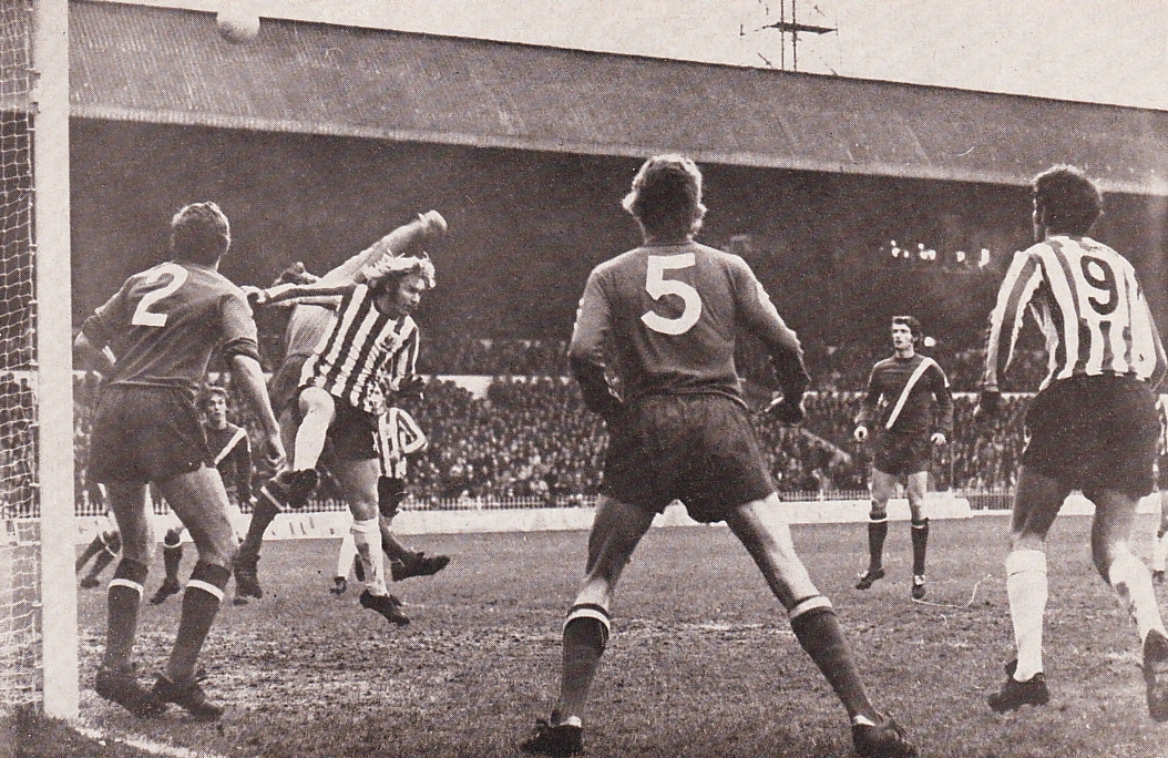 sheff-utd-away-1972-to-73-action3.jpg