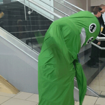 tumblr_o8y5ipSPse1vo5l6io1_400.gif