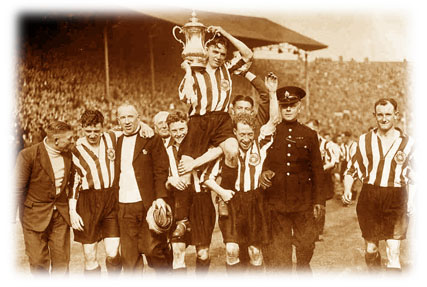 1937wembleylapofhonour.jpg